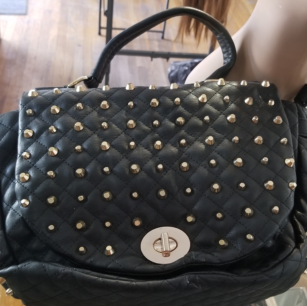 Fashion  Black Hand Bag PC7707.